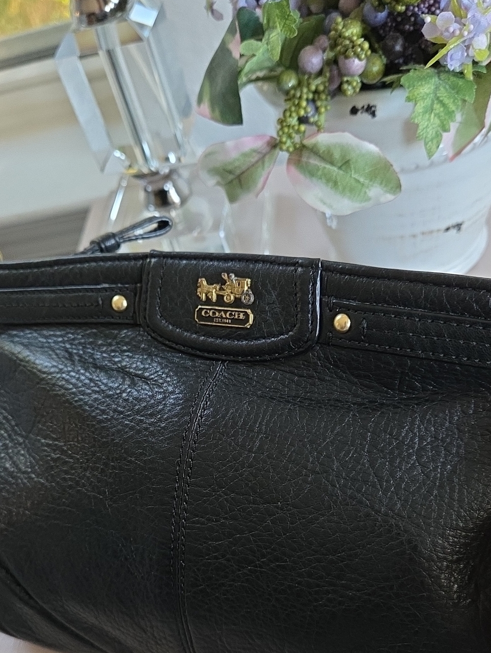 Coach Black Leather Crossbody Bag with Gold Hardware - Picture 2 of 10